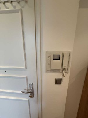 Traumhafte Altbauwohnung in zentraler Lage - Nachmieter gesucht!