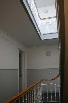 2-ZiWhg mit Balkon, Wohnküche, Ost-Balkon, WG-geeignet, I.OG, dreif.isolFenster