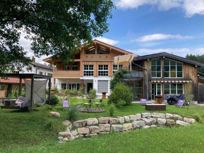 Exklusive, neuwertige 3-Raum-Loft-Wohnung mit lux. Innenausstattung mit Balkon und EBK in Schliersee