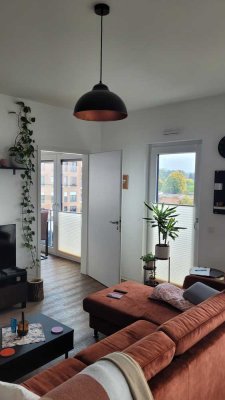 sonnige Wohnung mit Fernblick über den Dächern von Schüren