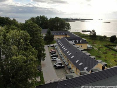 A4RES - Einzigartiges Reihenhaus am Meer und Hafen mit Blick auf den Greifswalder Bodden!