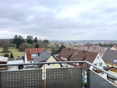 * angenehme Wohnlage * sehr bequem * sonniger Balkon * sofort frei *