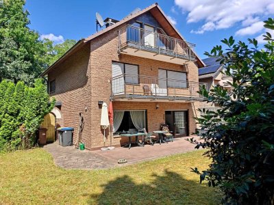 Großzügiges, freistehendes EFH in ruhiger Waldrandlage in Hürth mit ca. 225 m² Wohnnutzfläche
