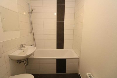 Schickes Nest sucht Nachwuchs…helle 4-RW mit Wanne & Balkon!!!