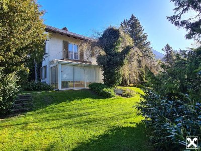 Haus mit traumhaftem Grundstück