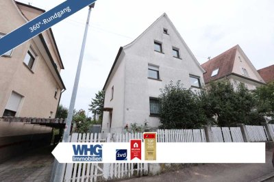 Mit Potenzial: Zweifamilienhaus mit Garten in guter Wohnlage