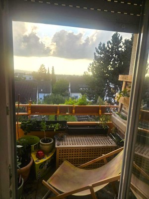 Vermietete 1-Zimmer-Wohnung mit Balkon u. Tiefgarage in zentraler, ruhiger Wohnlage Nähe Leo-Center