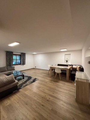 BESICHTIGUNG 15.09. 17:00 UHR 3 ZKB mit Sauna, EBK & Stellplatz in Ruderatshofen - Teilmöbliert!