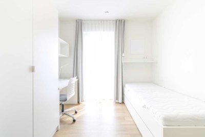 Großzügige, lichtdurchflutete Etagenwohnung mit edler Einbauküche und modernem Komfort