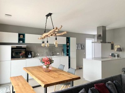 Exklusives Reiheneckhaus – neuwertig, modern, begehrte Wohnlage