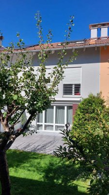 Familienfreundliches Reihenhaus in begehrter Lage von Holzkirchen – provisionsfrei