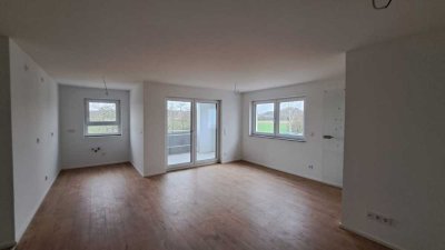 Geschmackvolle 2-Zimmer-Wohnung mit gehobener Innenausstattung mit Balkon und EBK in Crailsheim