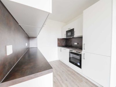 Sonnendurchflutete Etagenwohnung mit Loggia und moderner Einbauküche – Ihr stilvoller Rückzugsort