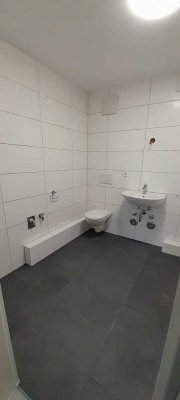 3 Raum-Wohnung, Erstbezug nach Komplettsanierung