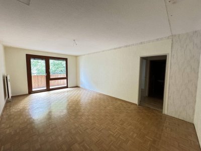 *Sanierungsbedürftiger Singel- oder Pärchenhit in Ruhelage mit Loggia bei U6 Dresdner Straße* Ab sofort verfügbar*