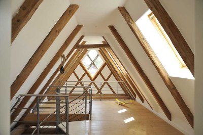 Großzügiges Wohnen im Denkmal - auf zwei Etagen