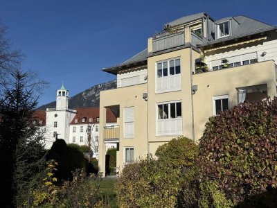 2-Zimmer-Wohnung mit Lift, zwei Balkonen und Tiefgaragenstellplatz in Bad Reichenhall