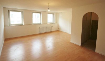 Schöne 2-Zimmerwohnung in Top Lage:Perfekt für Studenten oder junge Paare!