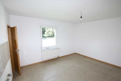 Schöne 2-Zi-EG-Whg mit eigenem Gartenanteil!