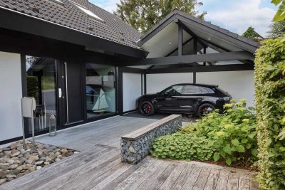 Luxuriöses modernes Fachwerkhaus auf Grundstück mit Parkcharakter