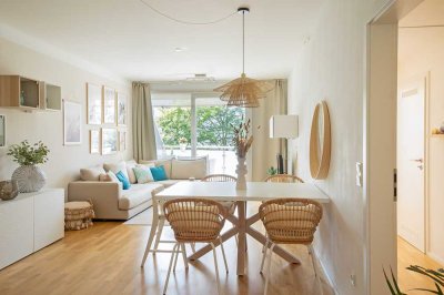 Helle moderne 3 Zimmer Wohnung mit EBK, Balkon und Stellplatz in Düsseldorf Golzheim.
