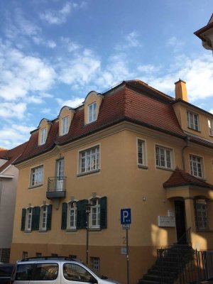 Wohnung mit individuellem Flair und zentraler Lage in Nürtinger denkmalgeschützten Jugendstilvilla