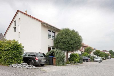 Großzügig geschnittenes Reihenhaus zur Miete!