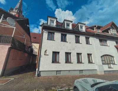 Geräumiges 11-Raum-Haus in Vöhrenbach in zentraler Lage