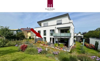 Exklusiv und neuwertig wohnen in Spitzenlage mit Garten