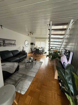Schöne 3,5-Zimmer-Maisonette Wohnung + großer Galerie