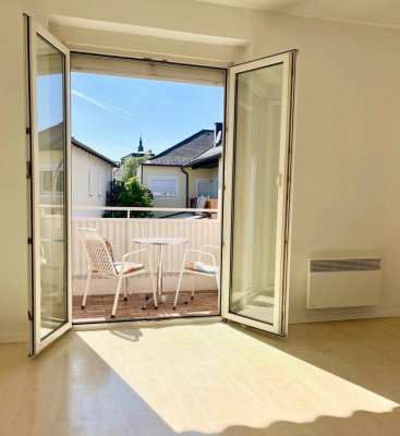 Sonnige 3-Zimmer-Wohnung mit Loggia und Garagenplatz!