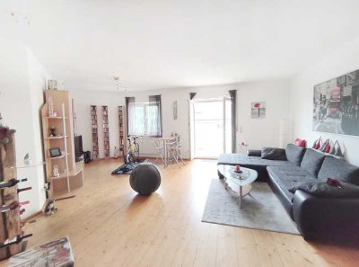 ☼ Sonnige 3-Zi.-Maisonette-Whg. mit gr. Balkon und Garage in Langenselbold, provisionsfrei