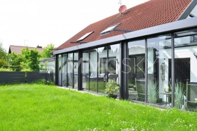 Moderne Familienoase in idyllischer Lage