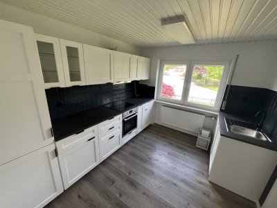 Frisch renovierte 4-Zimmer-Wohnung mit Gartennutzung und sensationellem Ausblick in Krickenbach