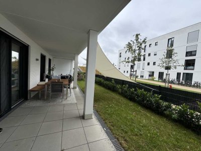 Großzügige Gartenwohnung mit 4 Zimmern, Terrasse und 2 TG-Stellplätzen