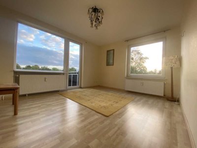 Exklusive, sanierte 4-Zimmer-Wohnung mit Balkon in Salzgitter