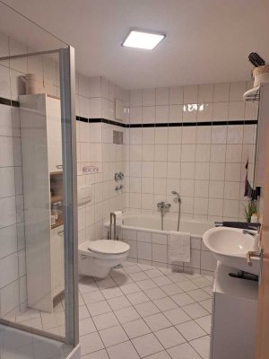 2 Zimmer-Wohnung im zweiten OG