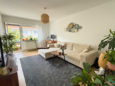 Gemütliche 2-Zi-Wohnung im Lindenhof - 2 Balkone, inkl. Einbauküche