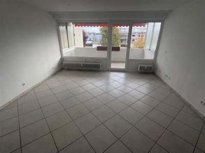 Modernisierte Etagenwohnung mit 
3ZKB
XL.- Balkon