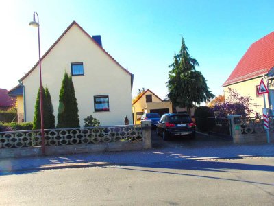 ***Hier ein Haus mit riesigem Grundstück!!!