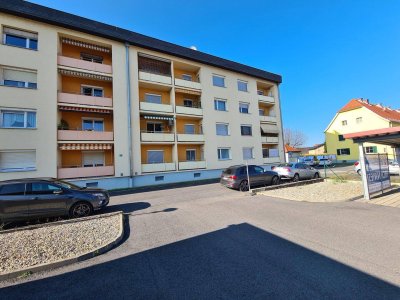 Beziehbare Mietwohnung mit unverbaubarer Freisicht sowie Südloggia samt Abstellraum