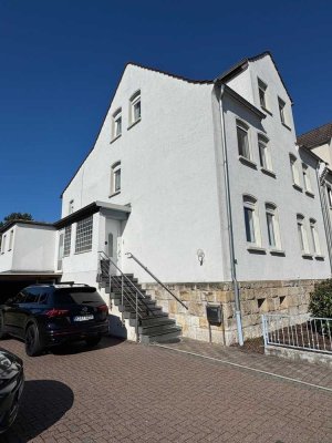 NEUE BILDER gepflegtes 1 Familienhaus mit vermieteter Einliegerwohnung in Niestetal S. zu verkaufen