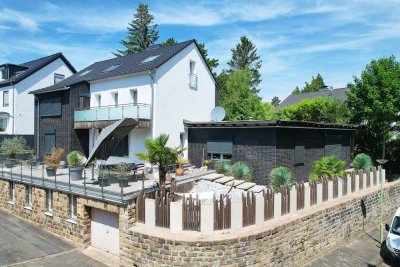 Modernes Stadthaus mit Wellnessbereich