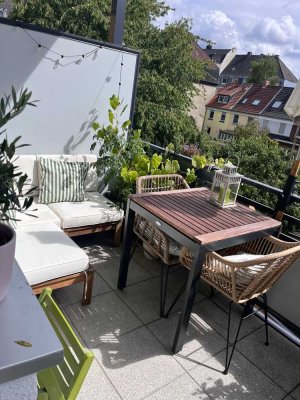 Neuwertige Wohnung mit zwei Zimmern sowie Balkon und Einbauküche in Dortmund