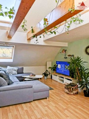 3-Raum-Wohnung im Dachgeschoss - ruhige Lage in Sehmatal-Cranzahl!!