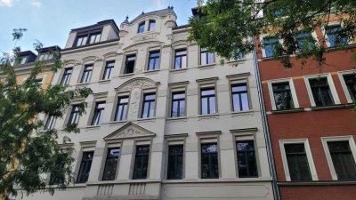 Schleußig -  großzügige 2-Zi-Wohnung im ansprechenden Jugenstilaltbau mit eigenem Gartenanteil