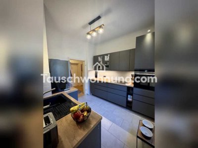 Tauschwohnung: Gemütliche Altbau Wohnung liebevoll eingerichtet
