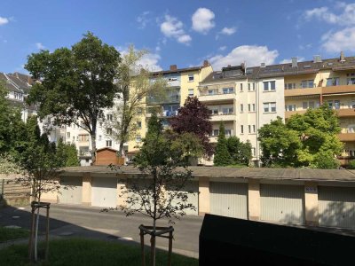 Provisionsfrei! Geräumige 3-Zimmer Wohnung in LU-Süd