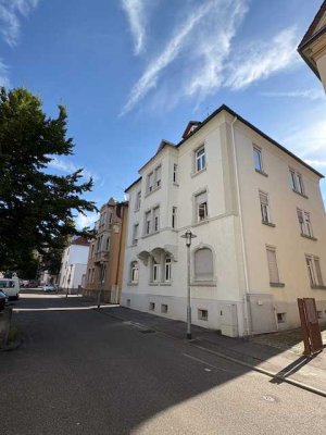 Esslingen Zentrumsnah Wohnen im Altbaucharme mit zwei Balkonen u Stellplatz