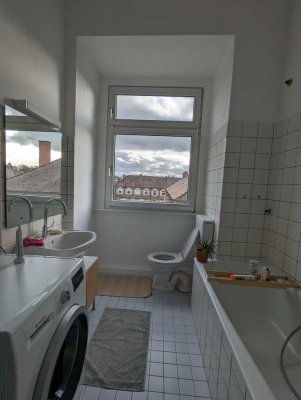 Möblierte 2-Zimmer-Wohnung zur ZWISCHENMIETE in zentraler Lage